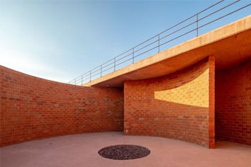烟花博物馆�I：Taller de Arquitectura Miguel Montor